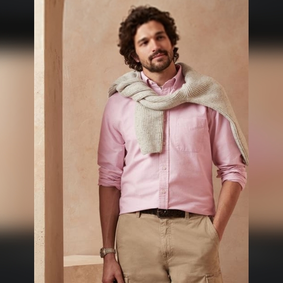 NWT Banana Republic Large Pink Untucked Oxford Shirt - Picture 3 of 7